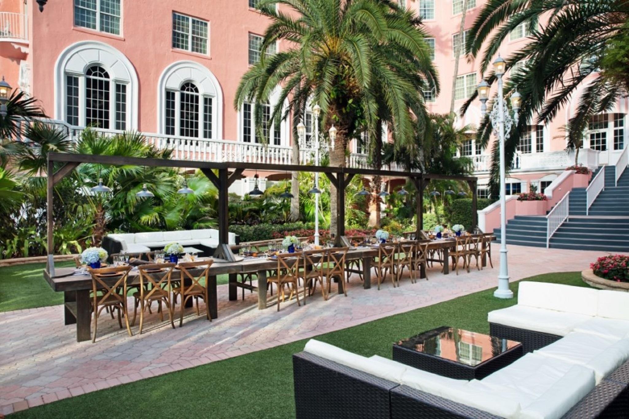 The Don Cesar Hotel St. Pete Beach Exterior photo